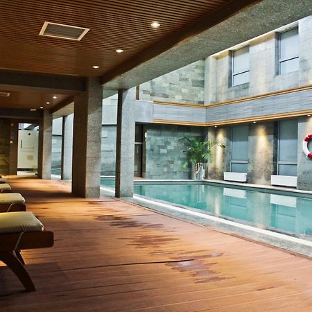אולן בטור The Corporate Hotel And Convention Centre מראה חיצוני תמונה