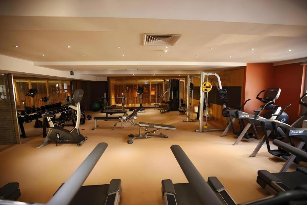אולן בטור The Corporate Hotel And Convention Centre מראה חיצוני תמונה