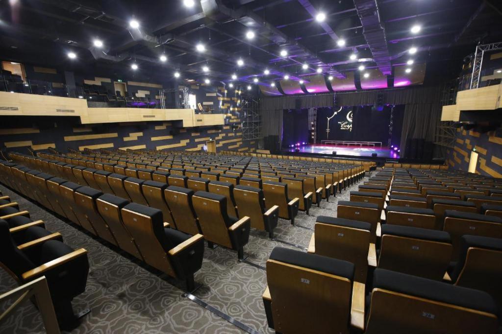 אולן בטור The Corporate Hotel And Convention Centre מראה חיצוני תמונה