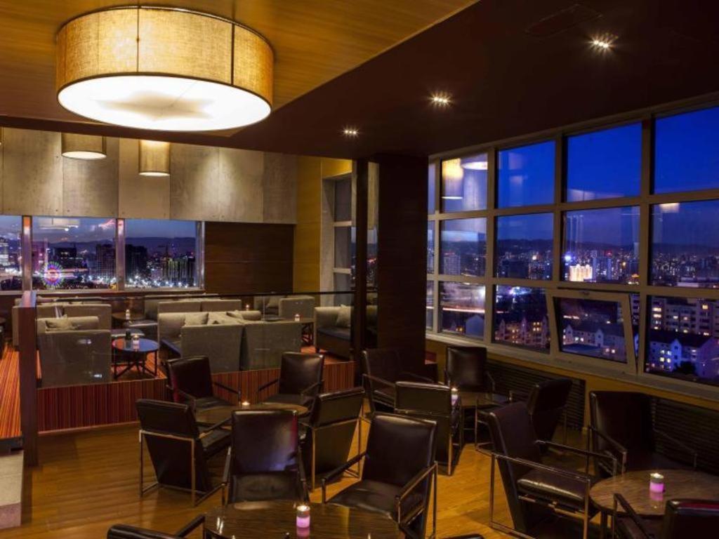 אולן בטור The Corporate Hotel And Convention Centre מראה חיצוני תמונה